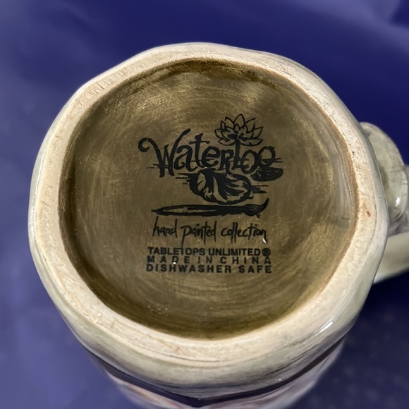 Waterloo Hand painted collection ceramic Mug - Picture 5 of 5